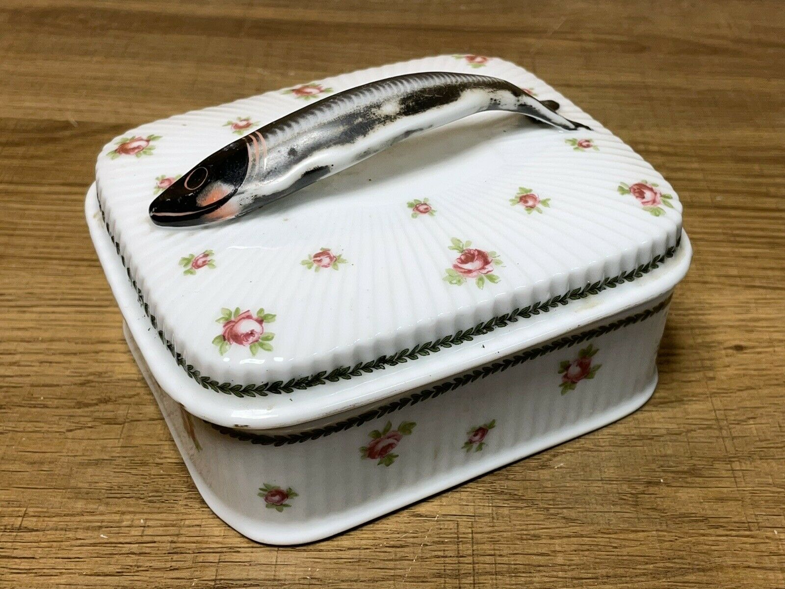 OLD SARDINE BOX, VICTORIA AUSTRIA PORCELAIN BOX