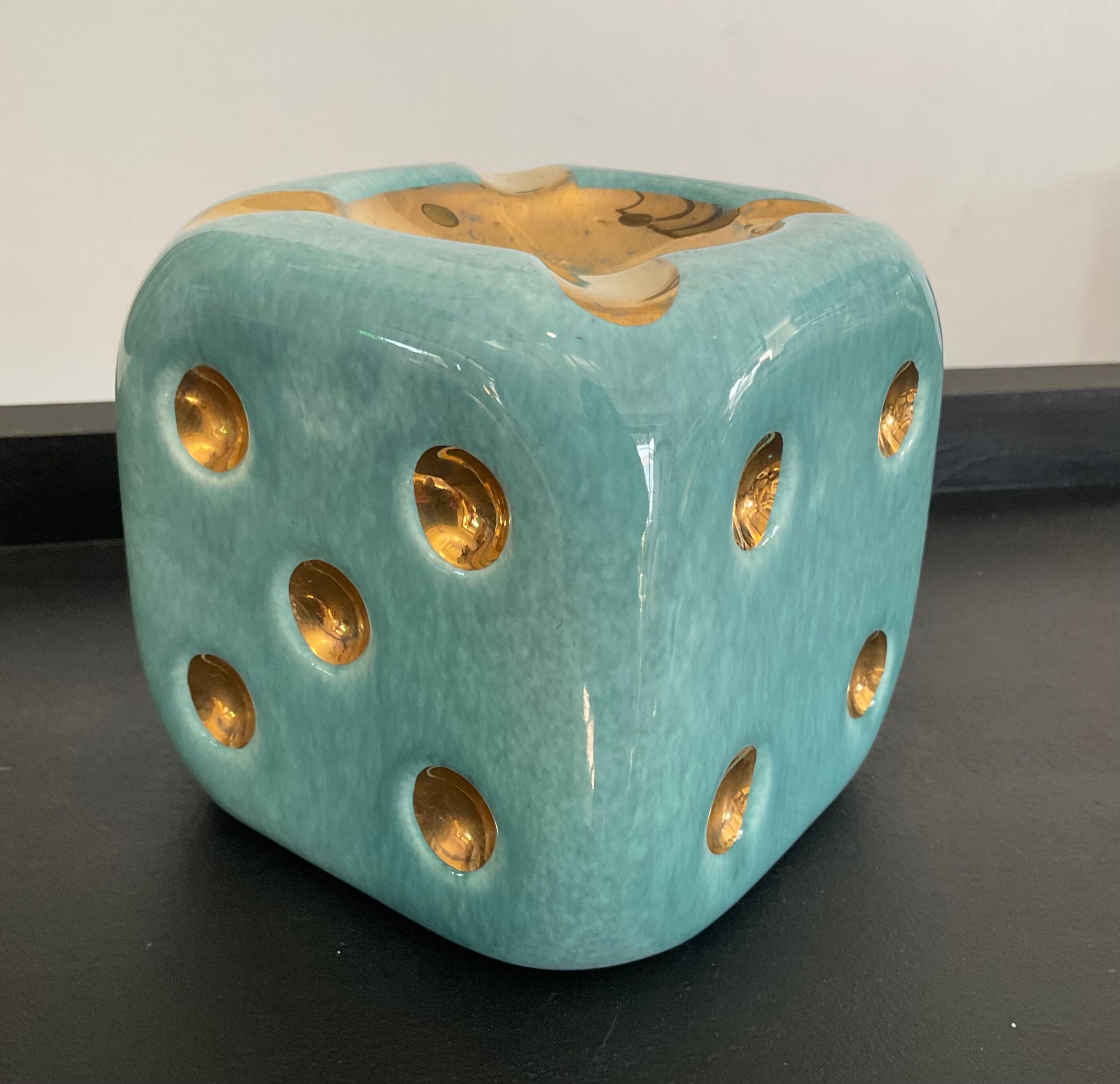 Vintage ashtray in glazed ceramic 70s