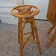 Bar en rotin et tabourets