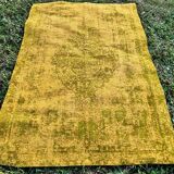 Tapis design style délavé  vert et jaune 149x230