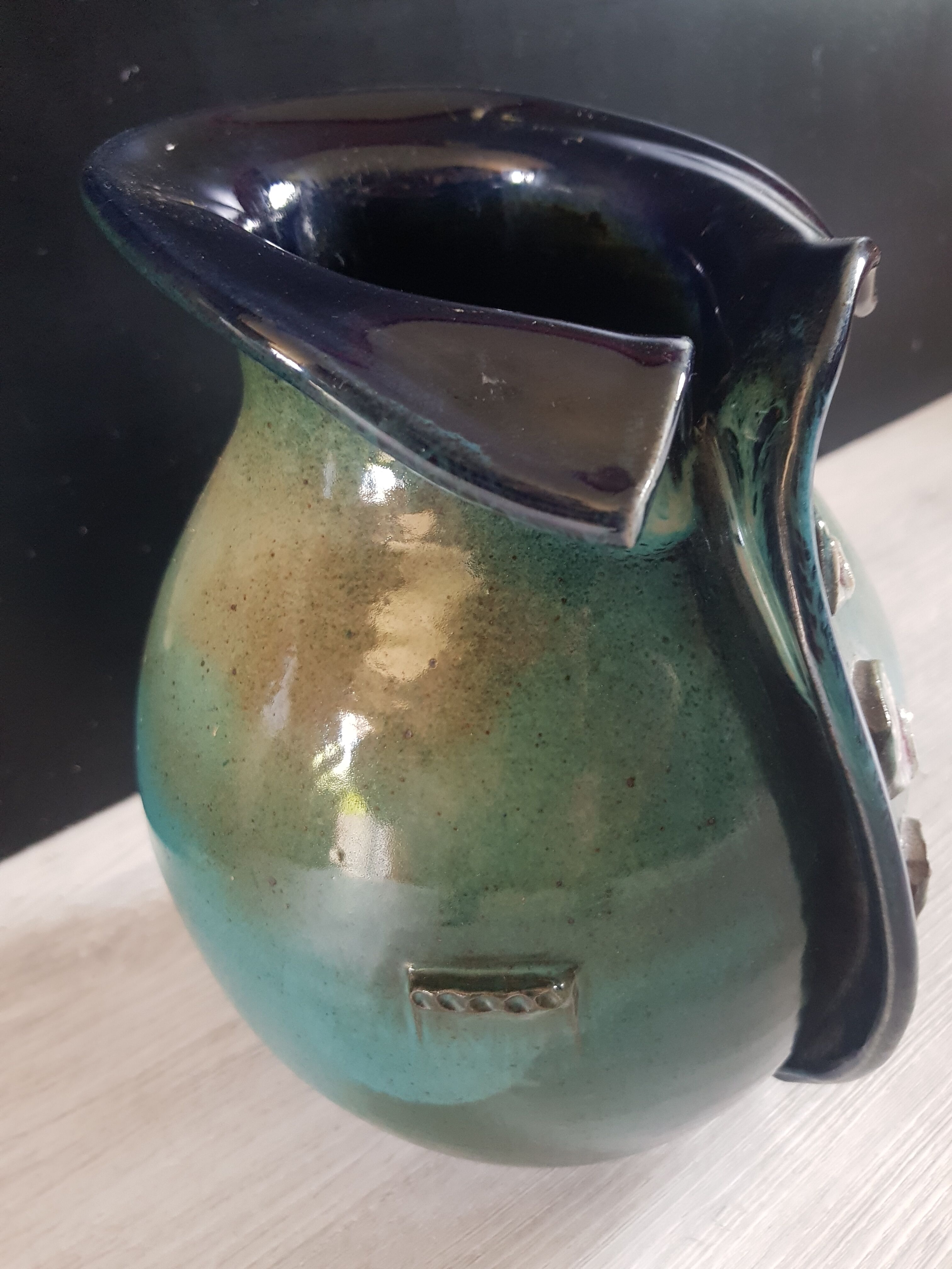 Artisanal vase, costume spirit h 26 cm, signed