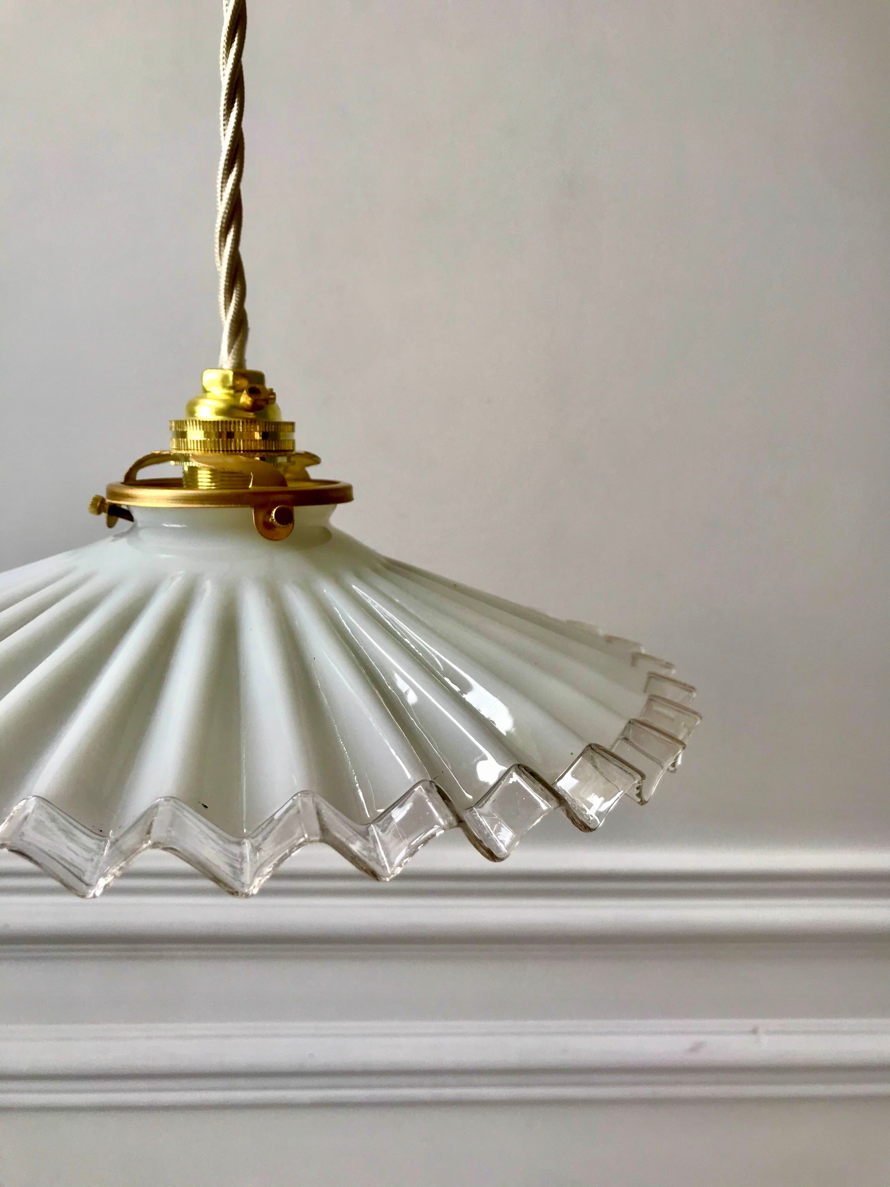 suspension in pleated opaline early 20th century