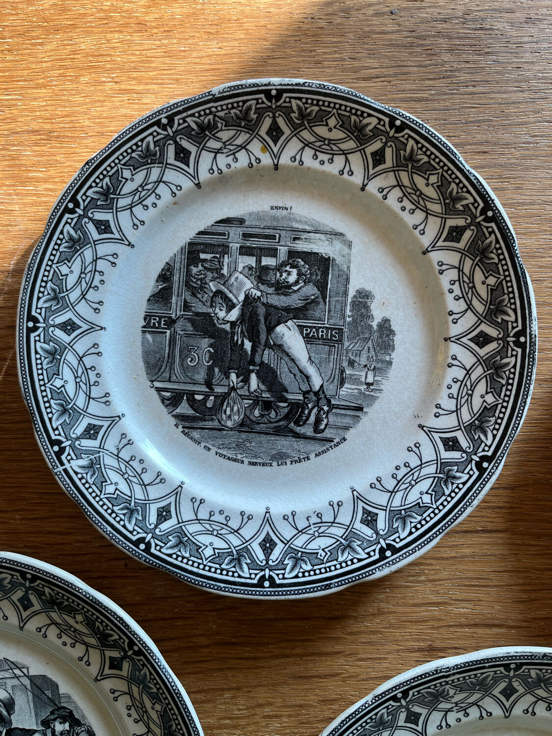 Sarreguemines talking plates