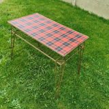 Table de télé Gifi ou table basse de salon vintage