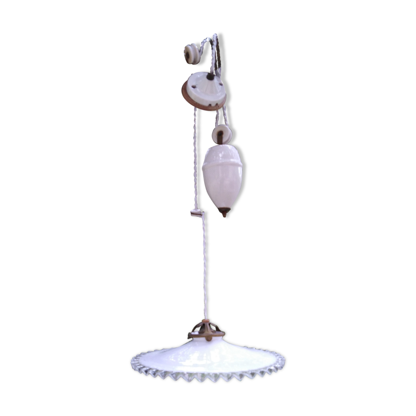 Hanging lamp up and down