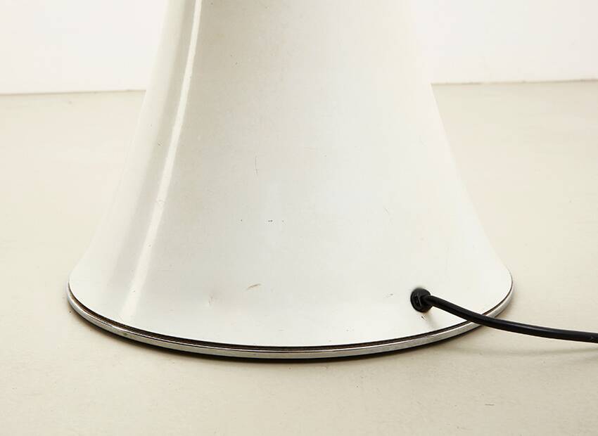 Early Pipistrello by Gae Aulenti for Martinelli Luce Italy 1965