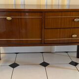 Scandinavian dressing table with triptych mirror