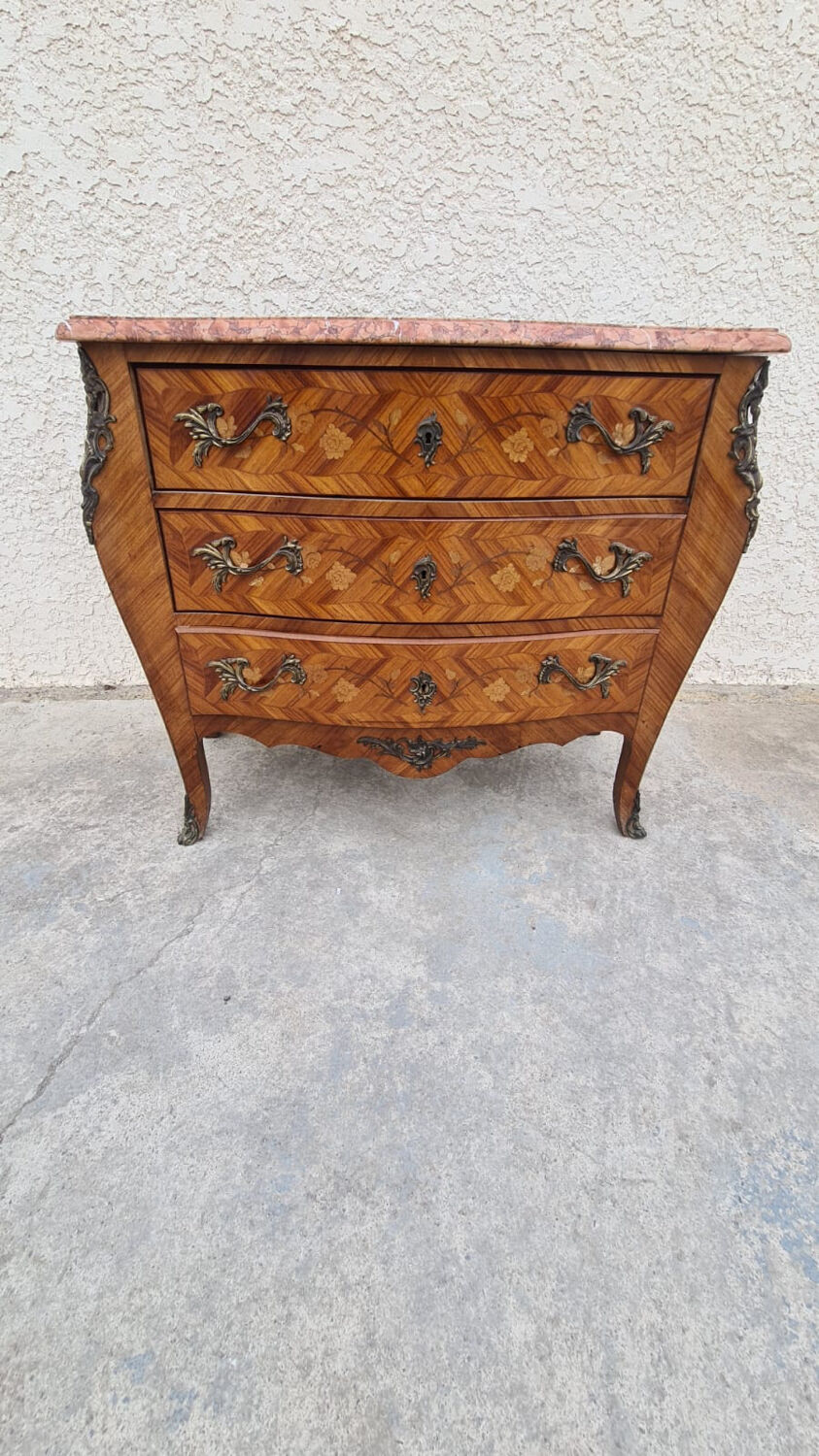 Louis XV style chest of drawers in rosewood