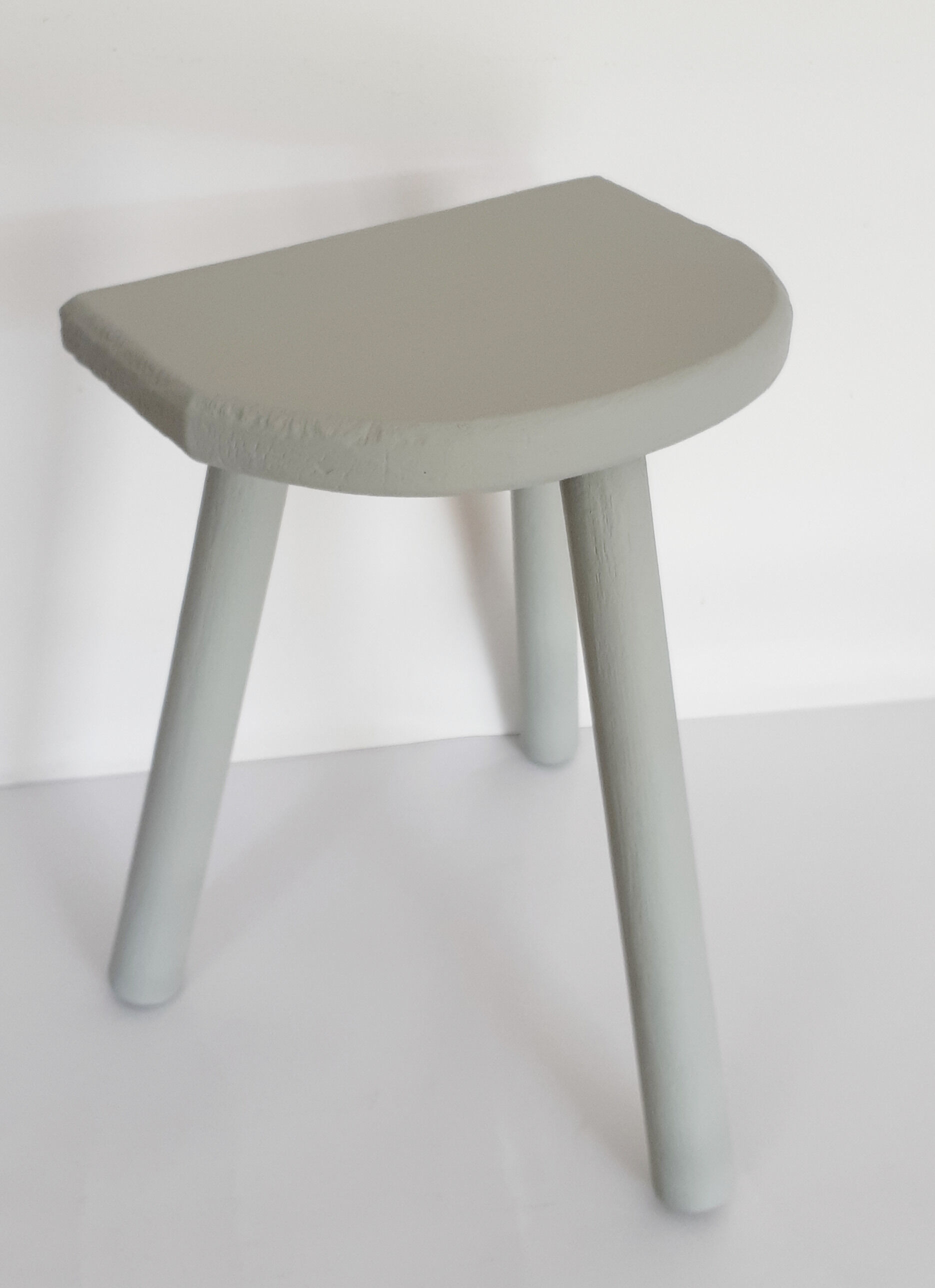 Tripod milking stool in patinated wood