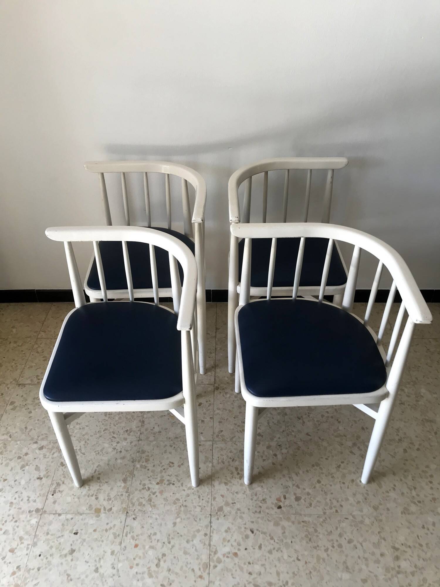 Vintage Thonet table and chairs from the 60s