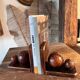 Paire de serre-livres en bois sculpté