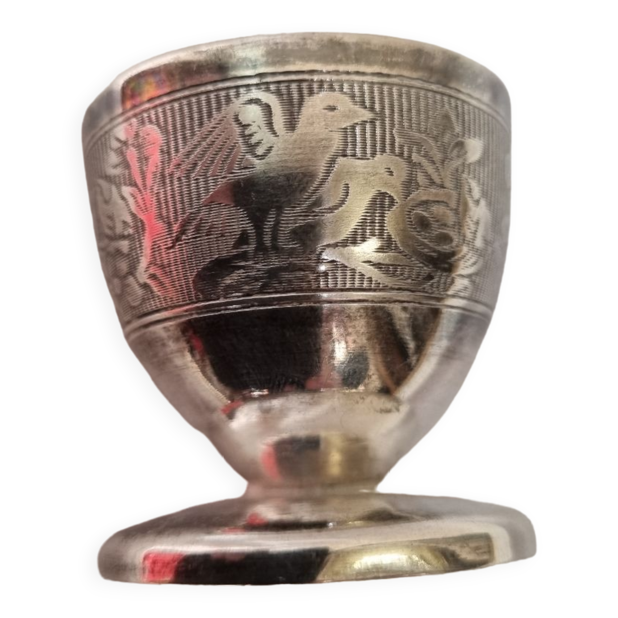 Silver cockroach punch rooster