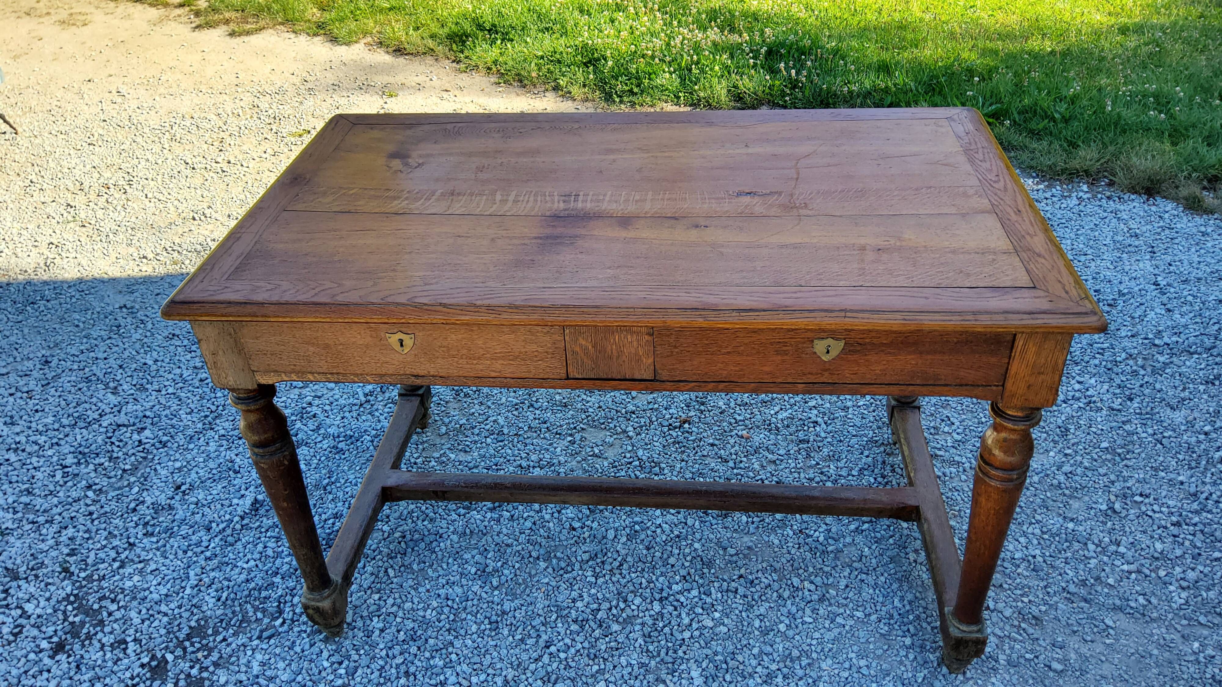 Blond oak desk from the 1900s/1920s 2 drawers feet Louis Philippe