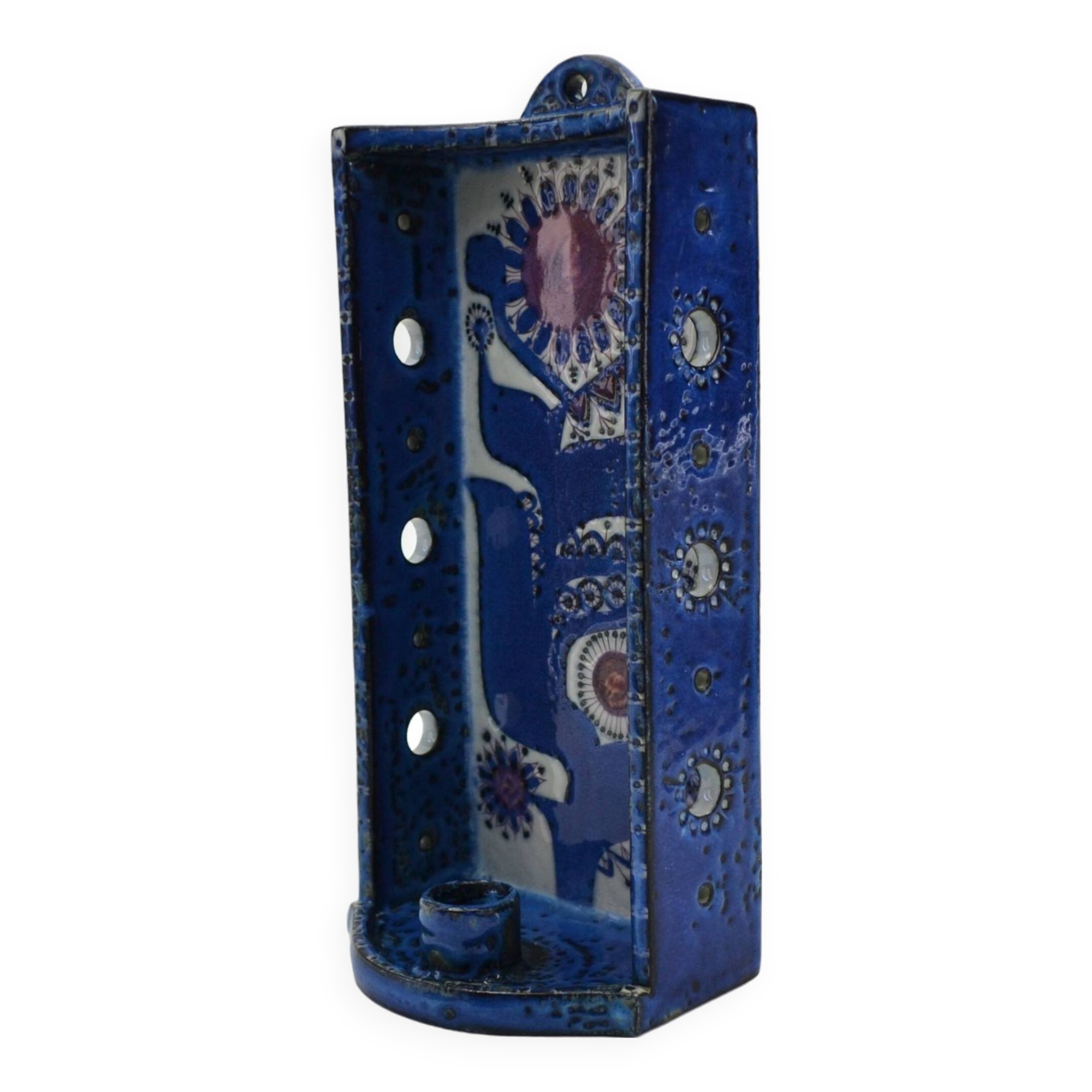 Wall-mounted candle holder in porcelain, Tenera series by Berte Jessen for Aluminia.