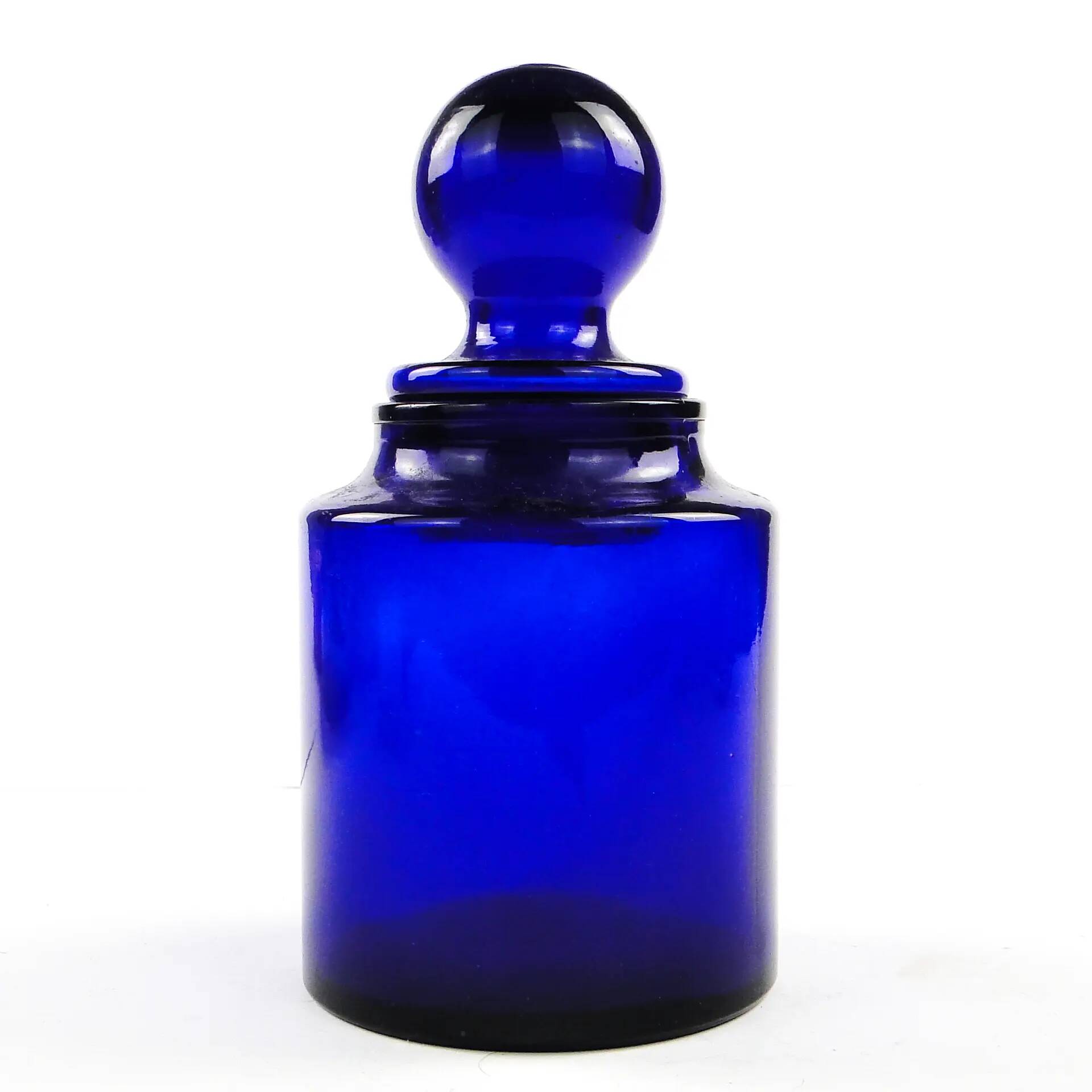 Minimalism bonbonniere, pressed glass, HSG Prądniczanka, Poland, 1970s