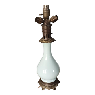 Opaline lamp oil / oil bronze Napoleon III lamp mounting