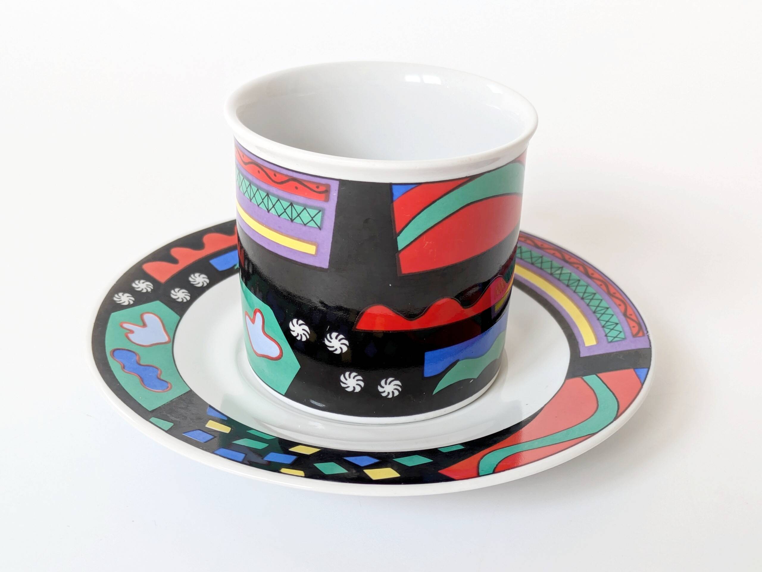 Memphis-style porcelain coffee service, Burg Lindau, 1980s