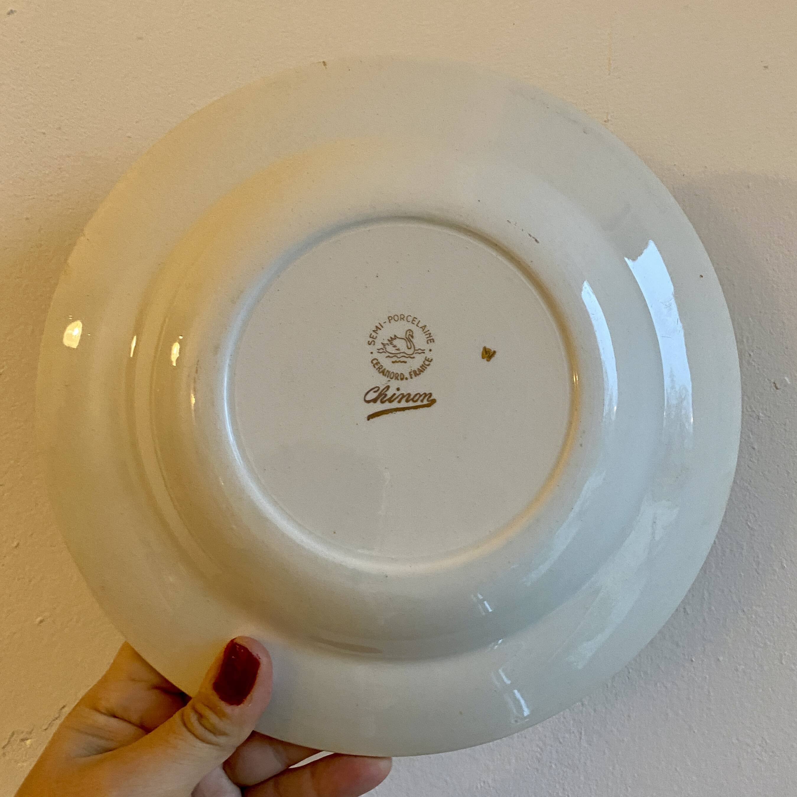 Set of 6 vintage semi-porcelain soup plates, Chinon de Céranord green and gold frieze