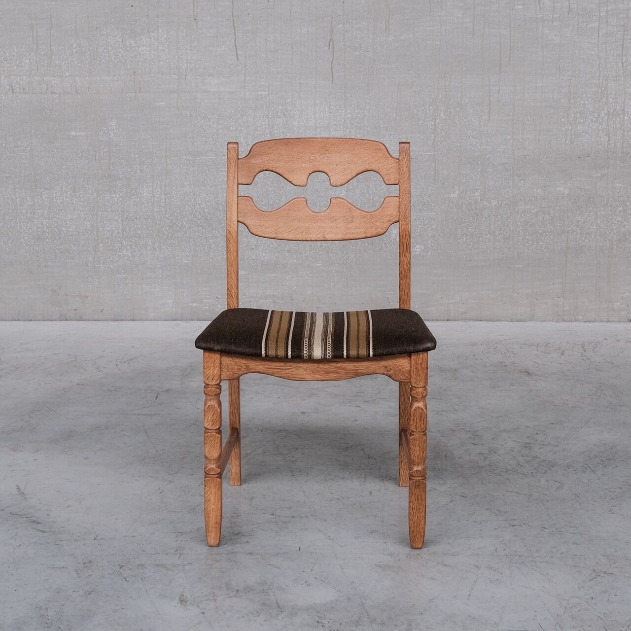 8 oak mid-century danish dining chairs