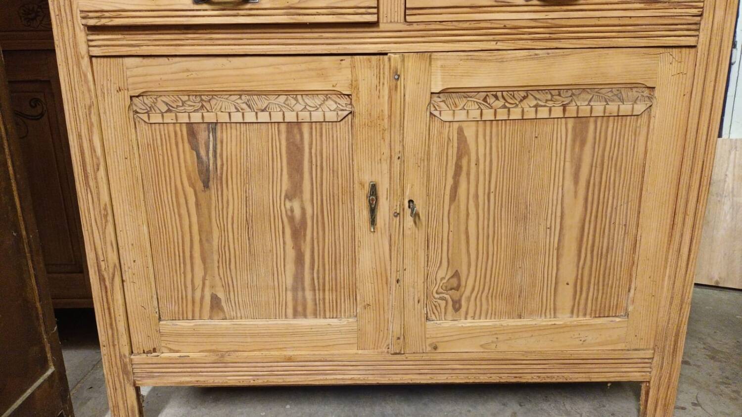 Two-body sideboard, dresser