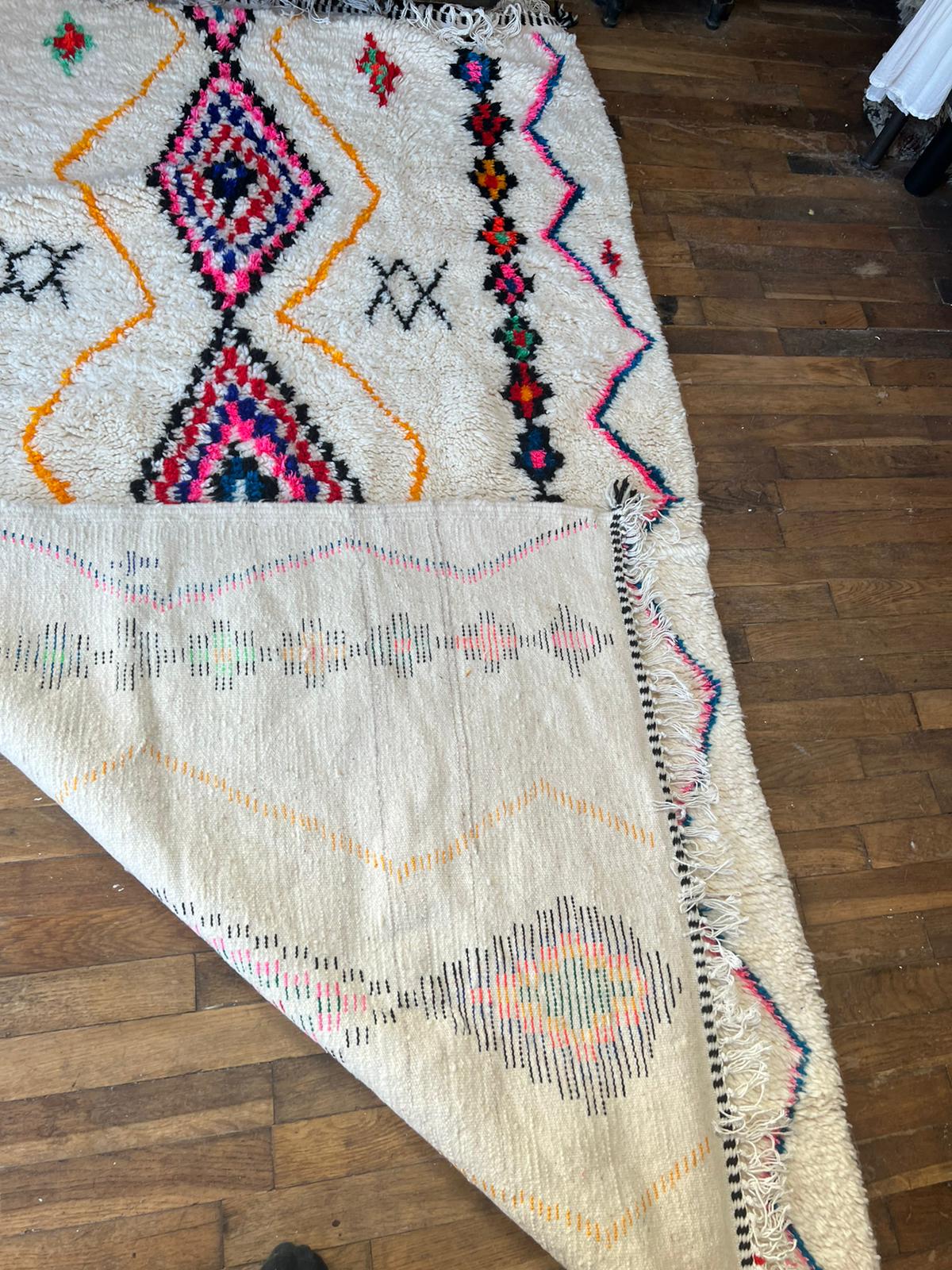 Carpet 142cm x 250cm