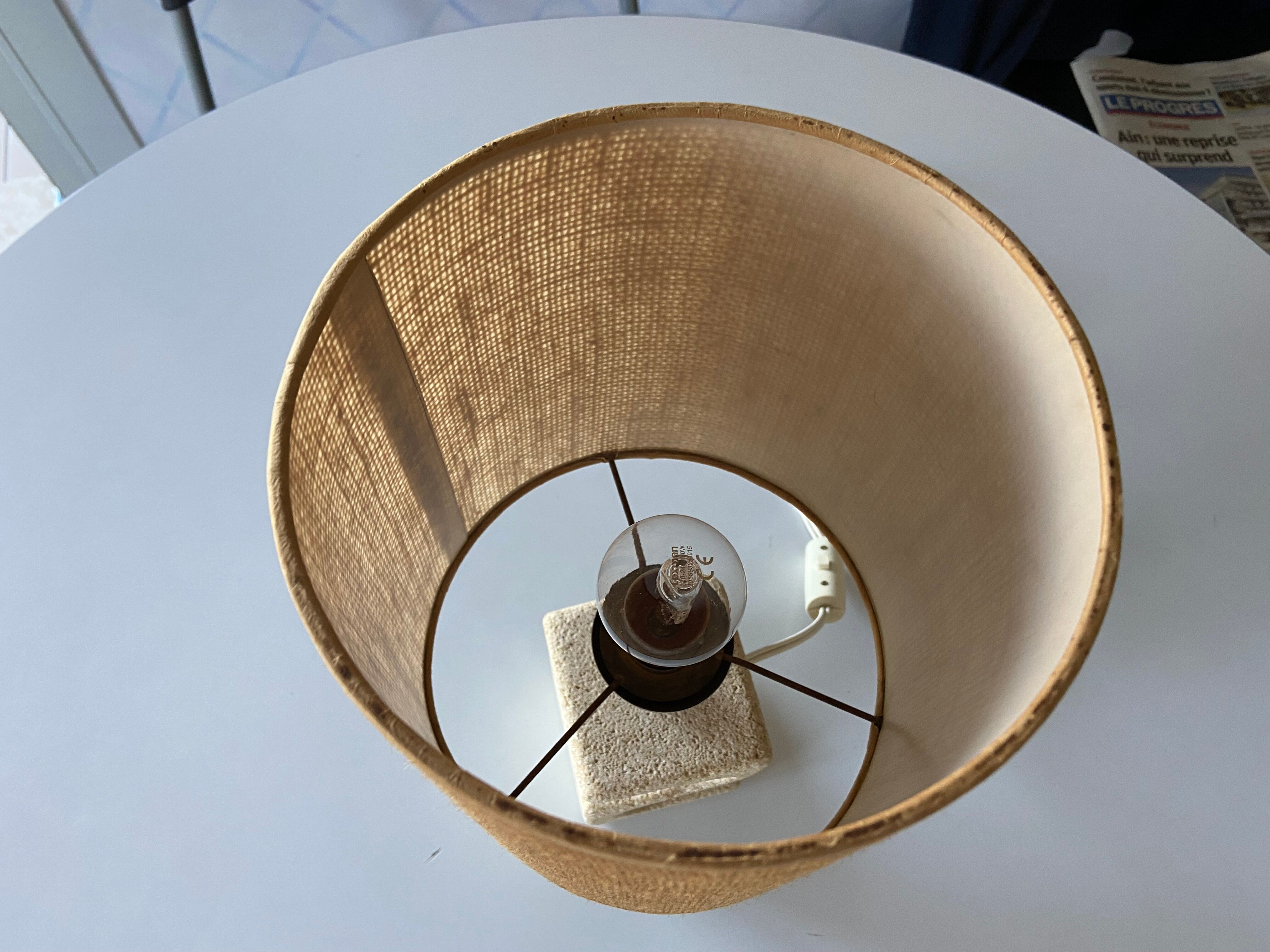Lampe brutaliste