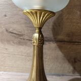 Lampe de table rétro chic bronze, globe à volant, vintage upcyclé