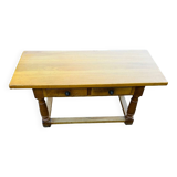 Chain coffee table