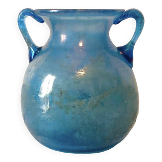 Amphora vase