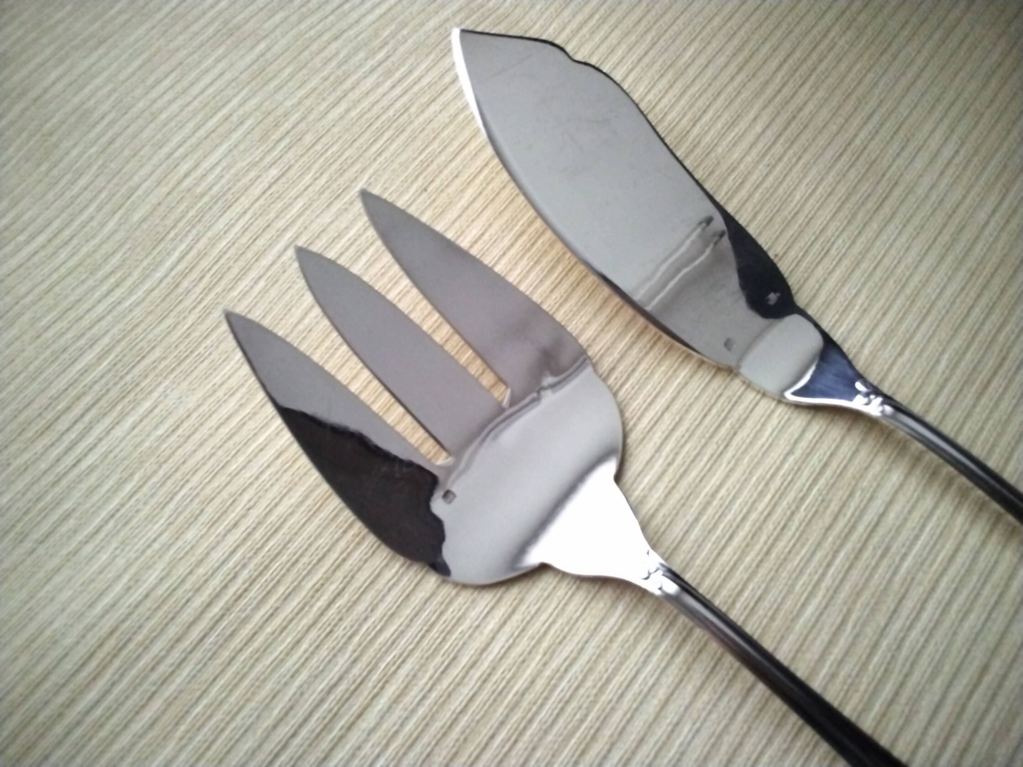 Silver-plated fish serving utensils, SBF style. Louis XV style