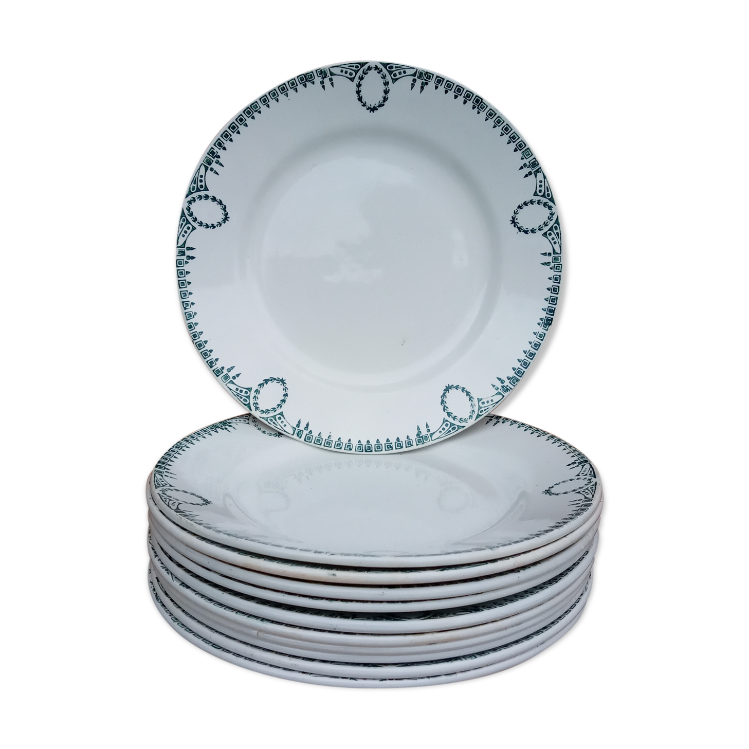 Eleven plates of Saint Amand