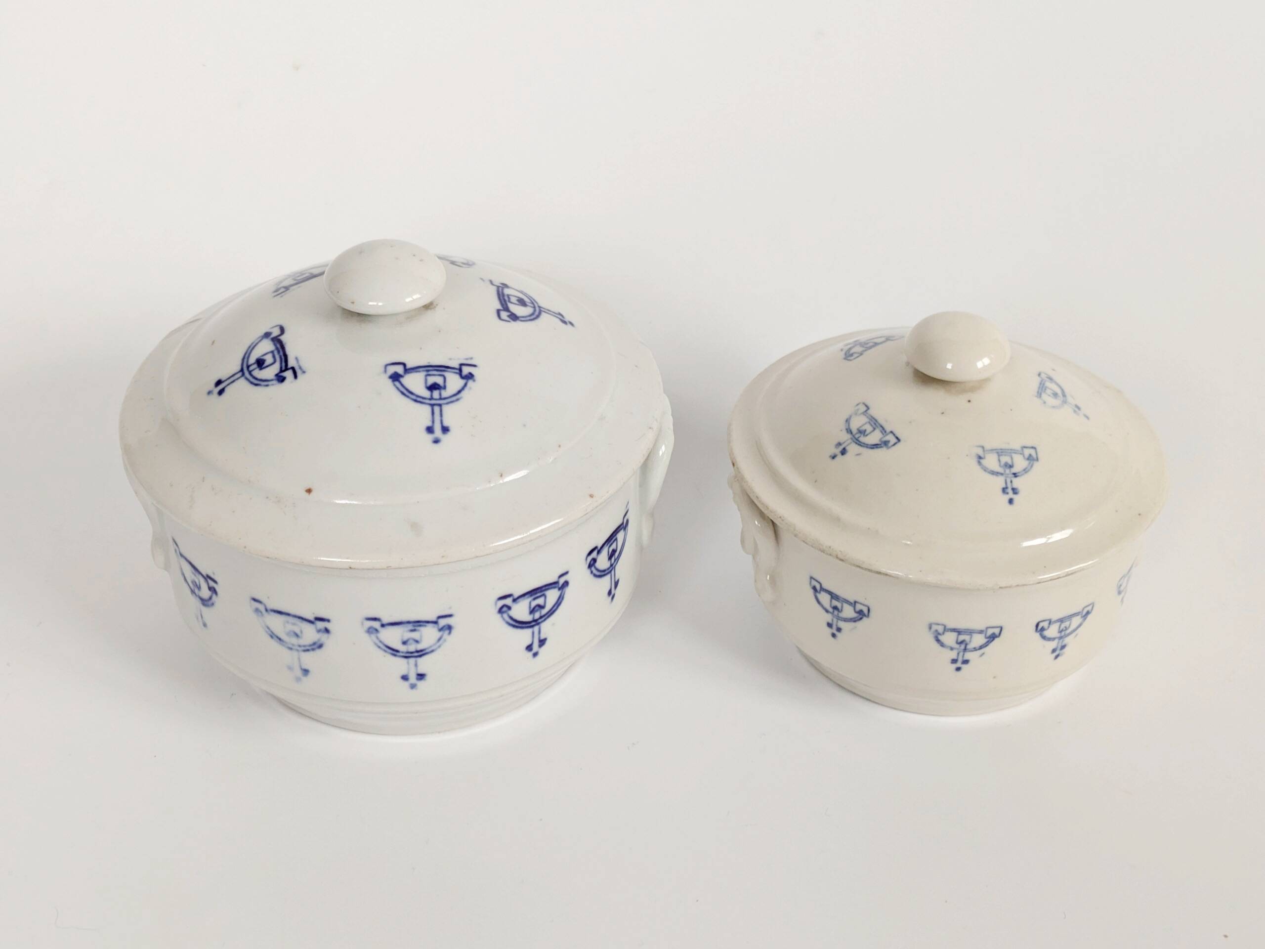 Set of 2 vintage ceramic terrines from Saint-Uze, Art Deco.