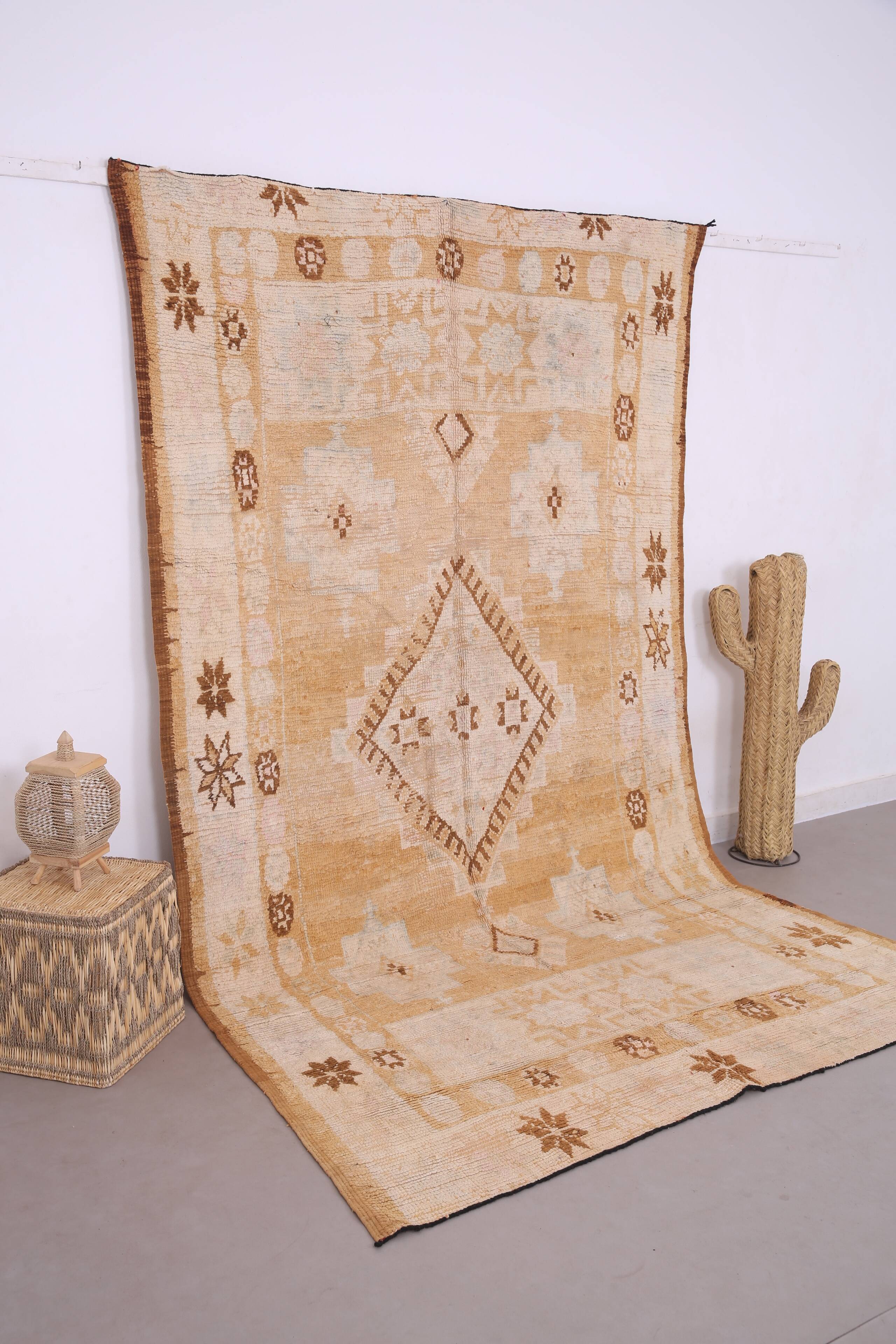 Yellow Vintage Moroccan Rug 181 x 314 cm, Berber Wool Rug, Bohemian Rug