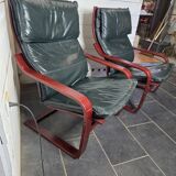 Pair of Scandinavian armchairs in leather and curved wood