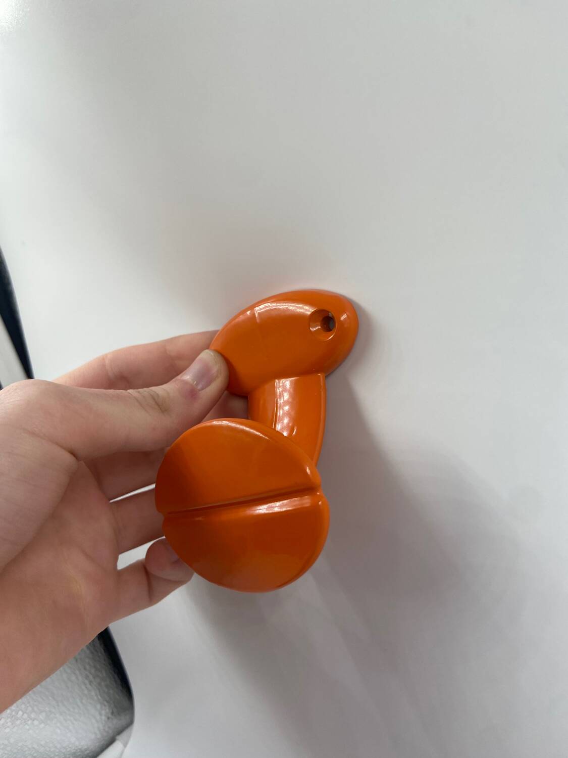 Coat hanger