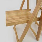 Set of 4 Vintage folding chairs in light wood