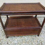 Meuble de rangement en rotin vintage