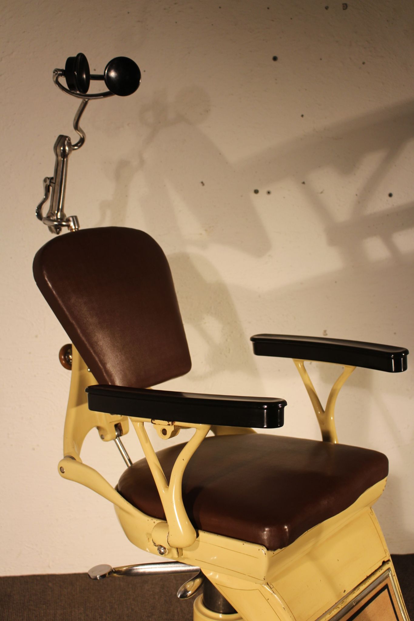 Dentist's chair