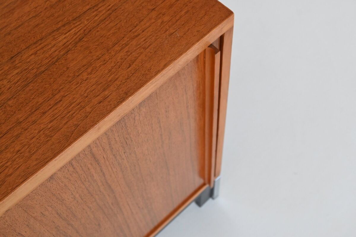 Theo Tempelman sideboard in walnut AP Originals The Netherlands 1960