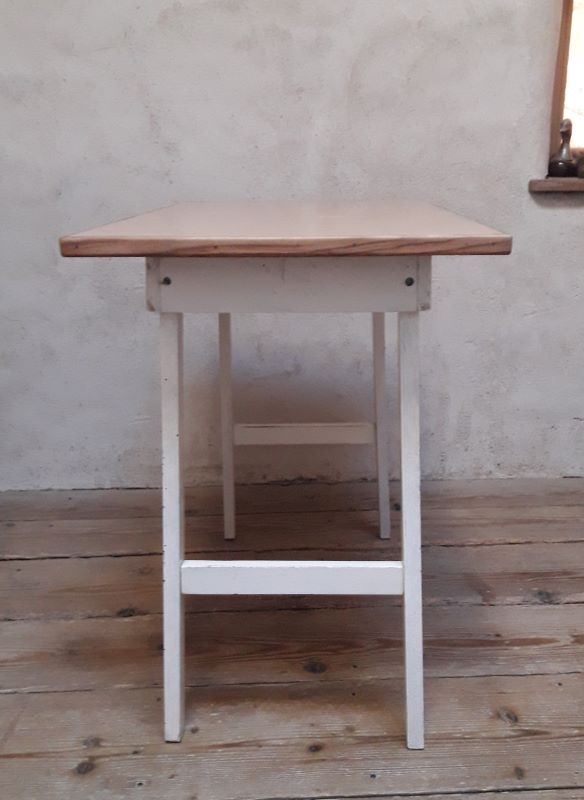Side table 90,8x50,8cm vintage compass legs
