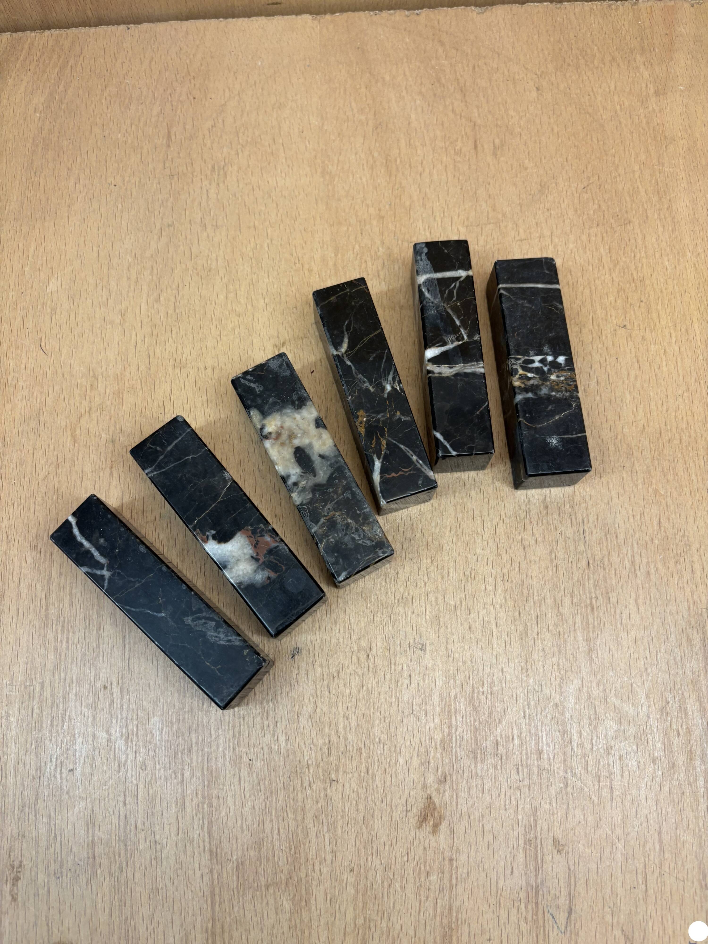 Marble knife rests