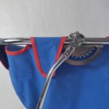 Folding travel cuffin