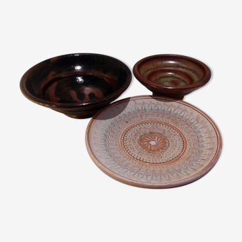 Trio of traditional handcrafted ceramic pockets