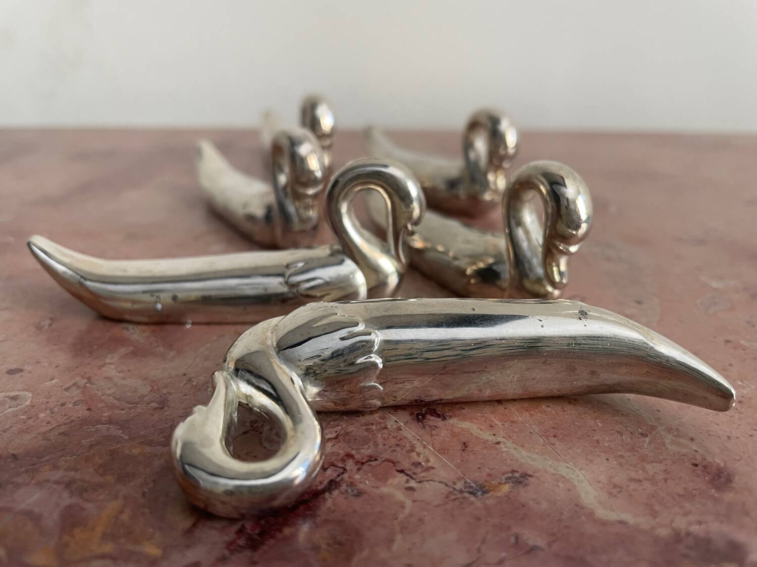 Set of 6 silver-plated swan knife rests