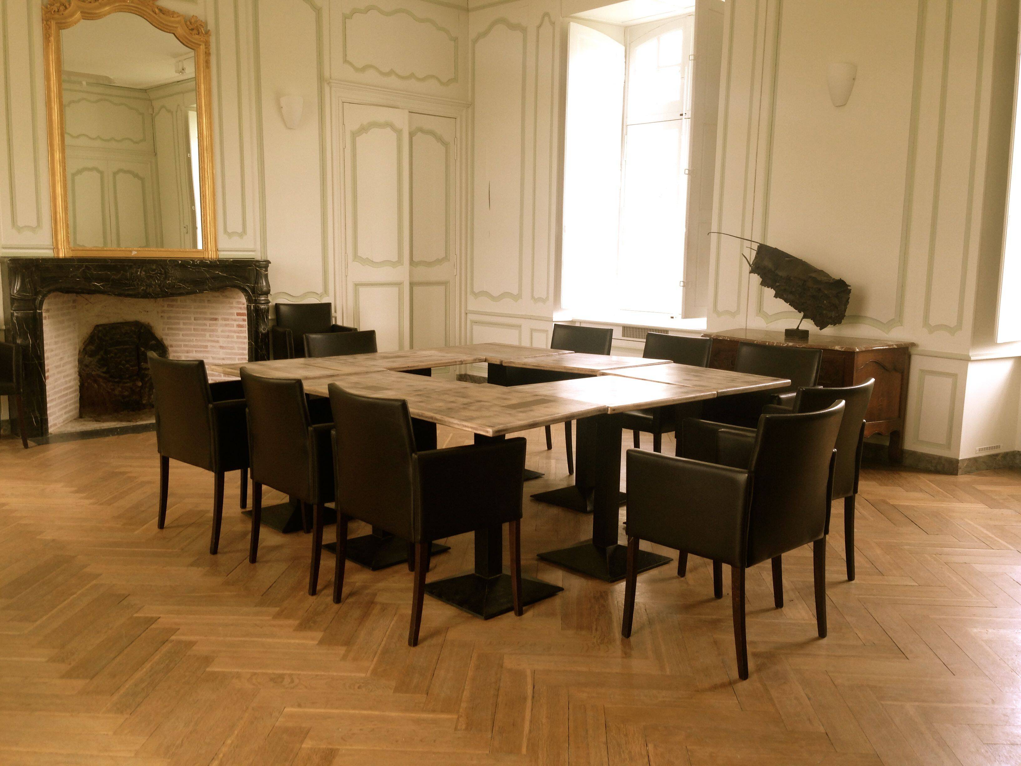 Lot of 15 bistro tables and 15 chairs.