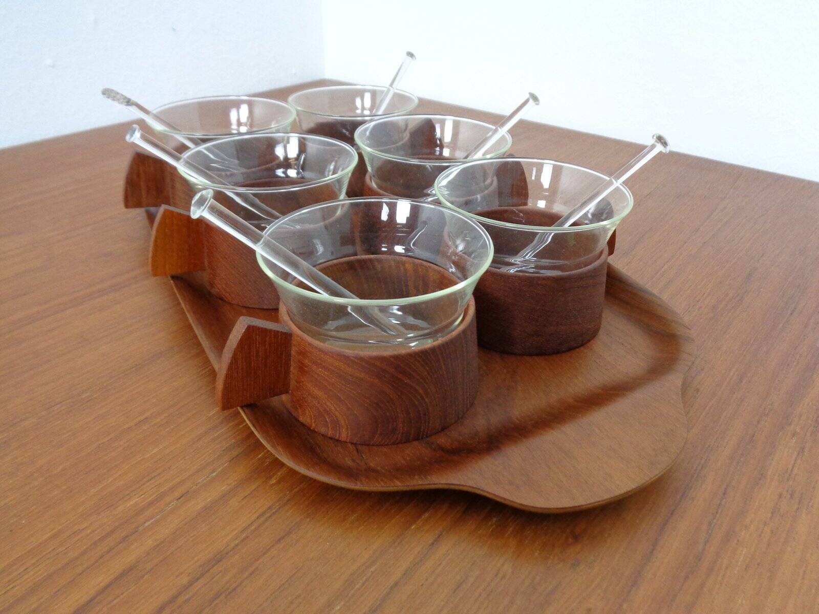 Swedish teak tray with tea cups by Jie Gantofta, 1960s, set of 7.