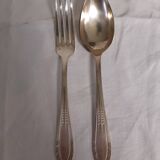 12 cutlery in metal