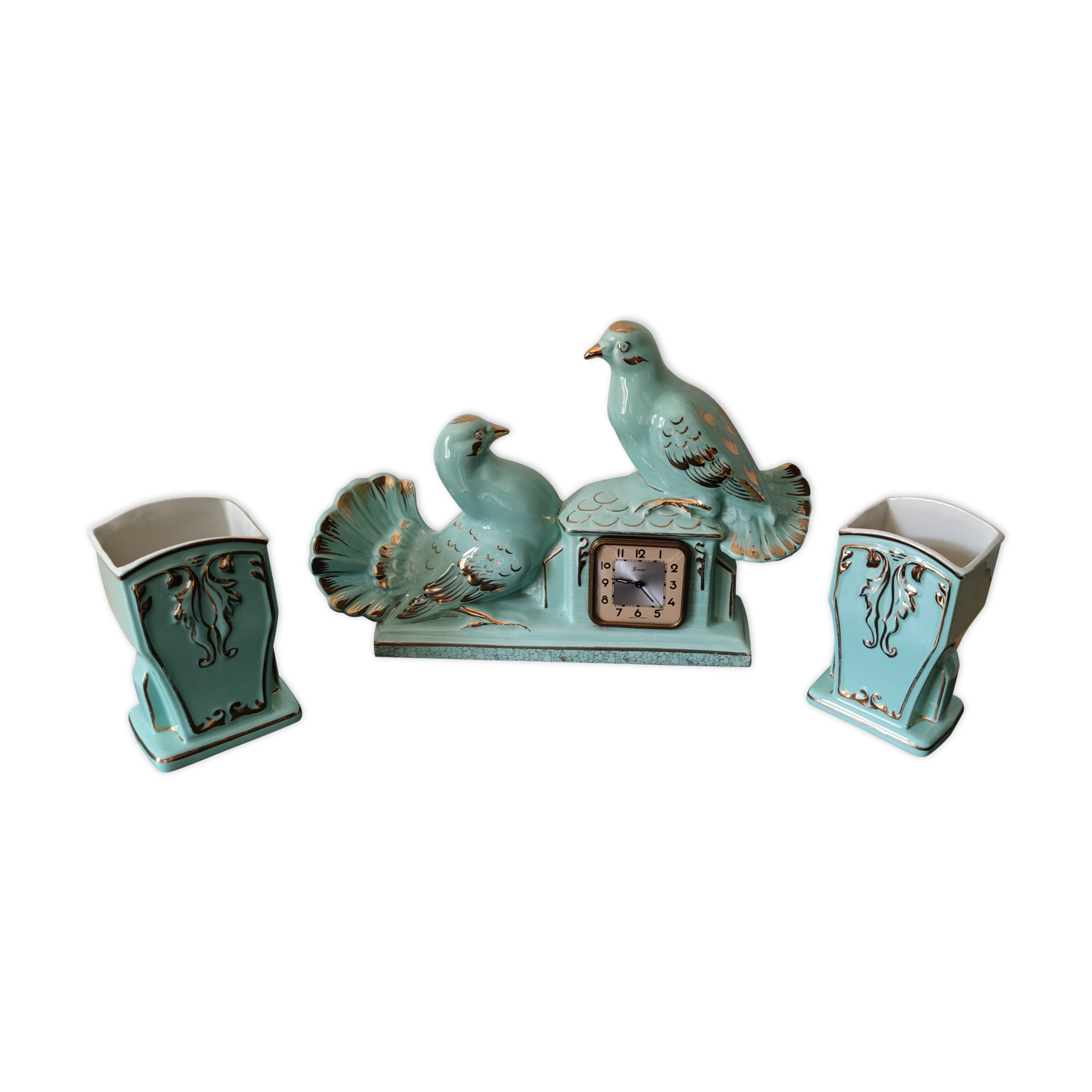 Fireplace clock with matching vases