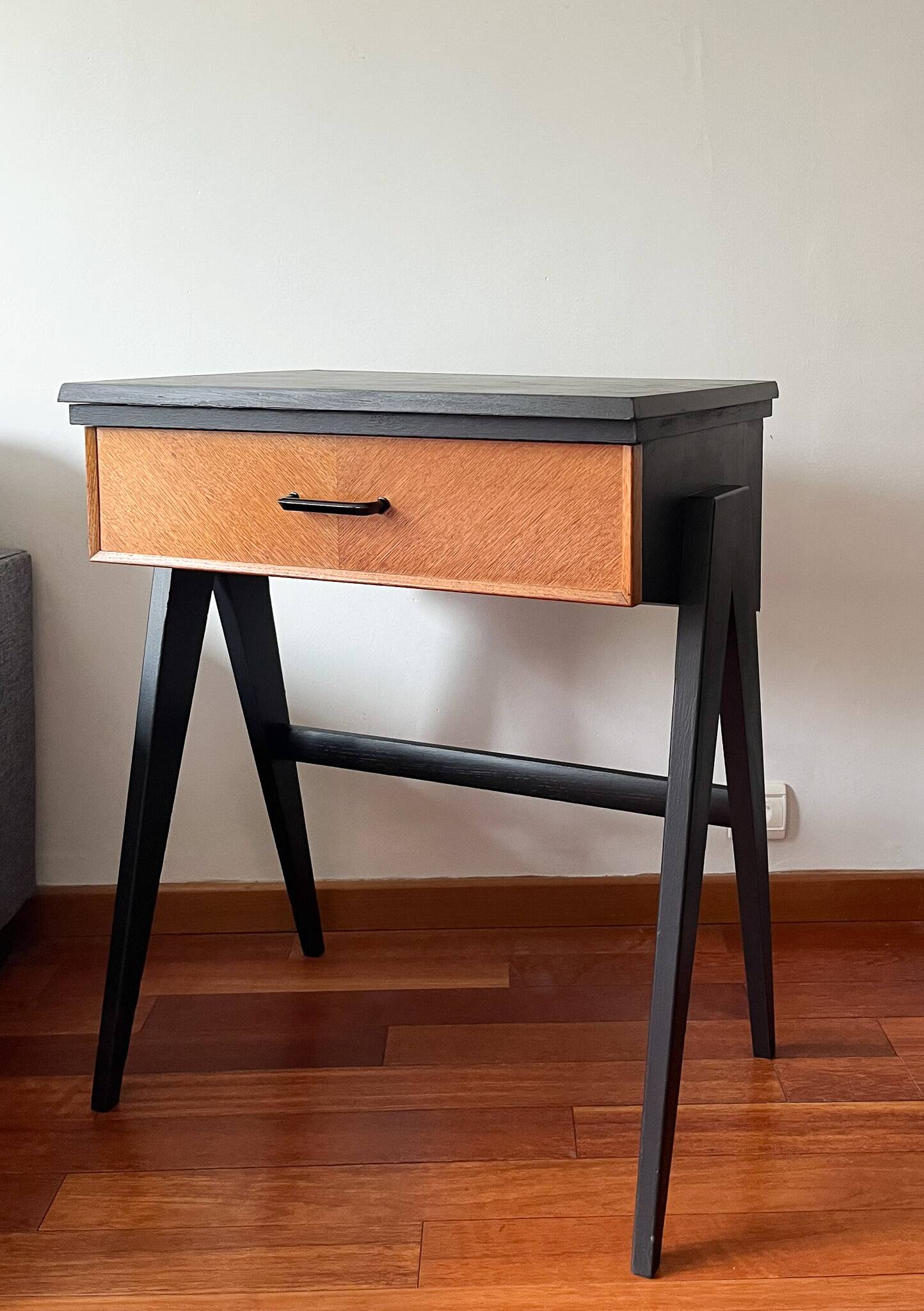 Vintage Sewing Machine Furniture Small Console Desk
