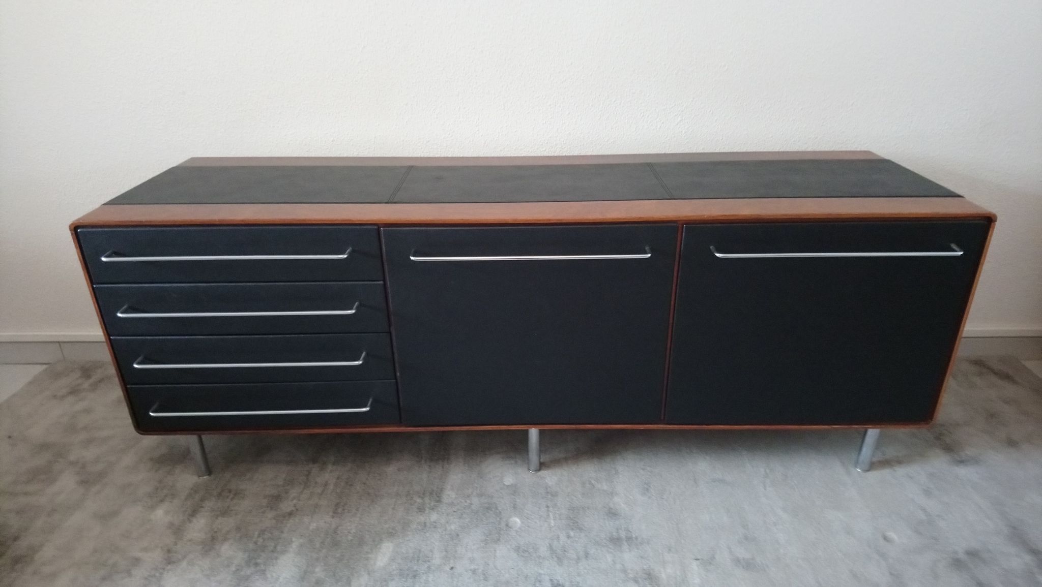 Rare row of wood and leatherette of the 60s 70s